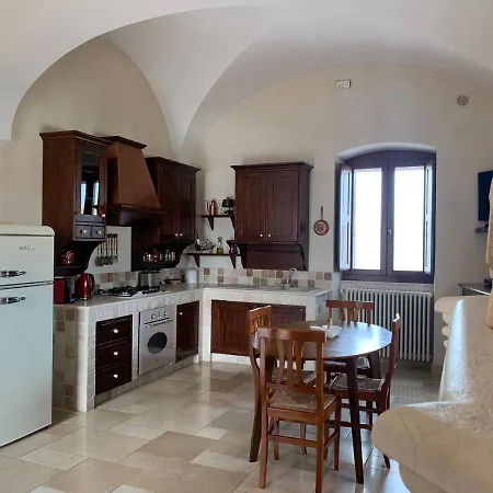 Palazzo Dei Gesuiti Con Terrazza Privata Apartment Monopoli