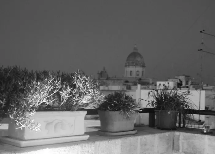 Palazzo Dei Gesuiti Con Terrazza Privata Monopoli